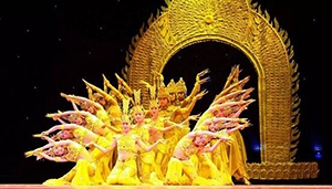 红遍全球的舞剧《千手观音》今日启程2017全国巡演，珠江灯光全程护航！